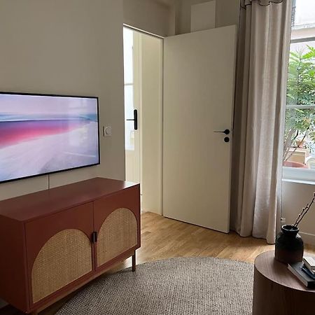 パリMarais - Unique Duplex Decorated With Tasteアパートメント エクステリア 写真