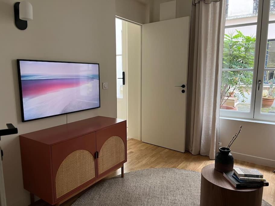 パリMarais - Unique Duplex Decorated With Tasteアパートメント エクステリア 写真